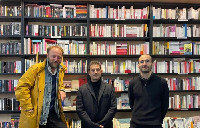 Paris: Übernahme der allgemeinen Buchhandlung Les Nouveautés