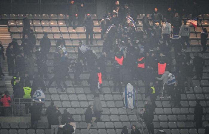 Heftige Schlägerei zwischen Fans im Stade de France