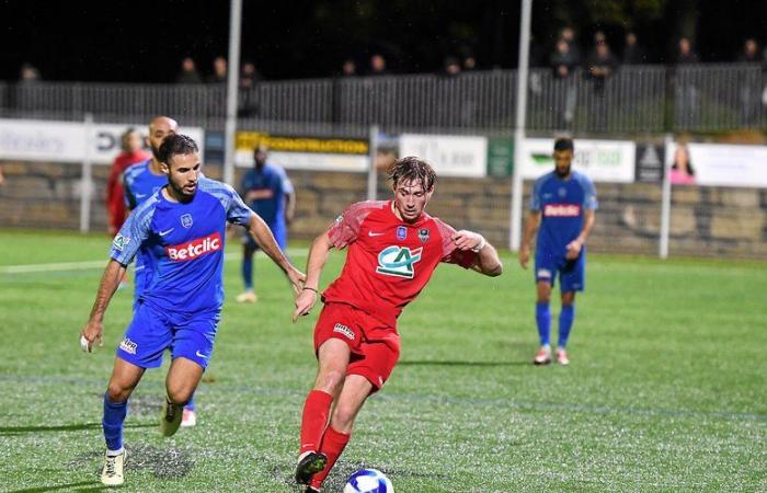 Fußball – Coupe de France: Benjamin Higonenc, ein rein ruthenischer Expatriate auf der Comtal Causse