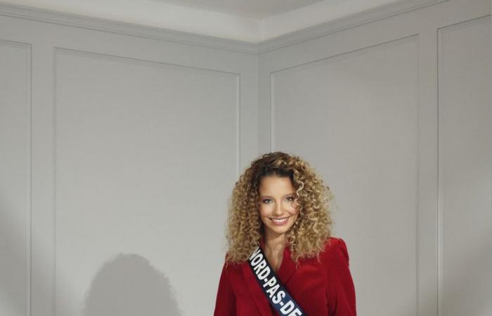 IN BILDERN – Miss France 2025: Entdecken Sie die offiziellen Fotos der 30 Kandidatinnen