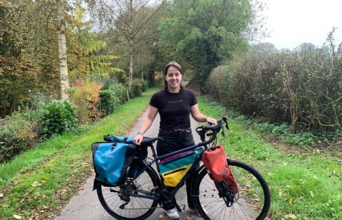 Solo und mit dem Fahrrad wird Faustine von der Bretagne aus 19.000 km quer durch Europa zurücklegen