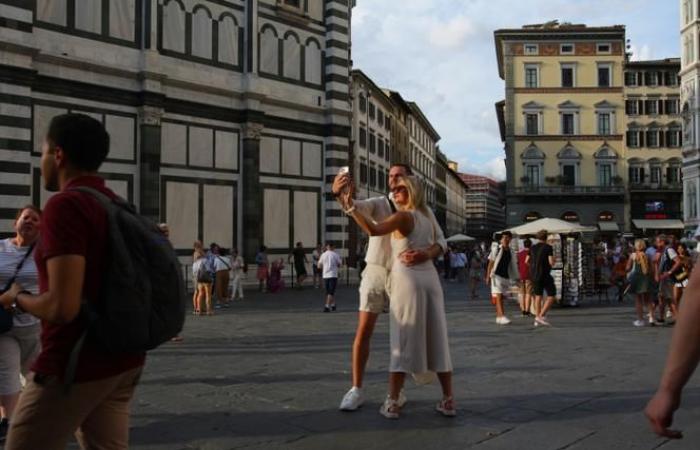 Florenz verbietet Schlüsselkästen, Symbol des Overtourism