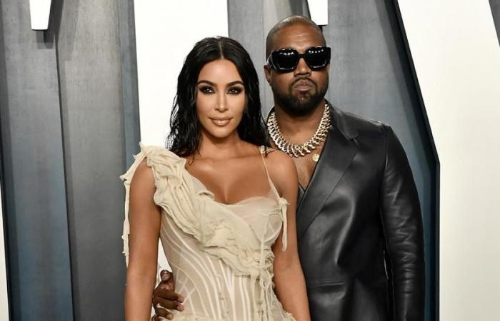 Ex-Mitarbeiter verklagt Kanye West wegen antisemitischer Äußerungen über Ex-Frau Kim Kardashian