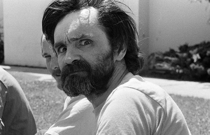 Charles Manson gibt weitere Morde zu, die der Justiz unbekannt sind