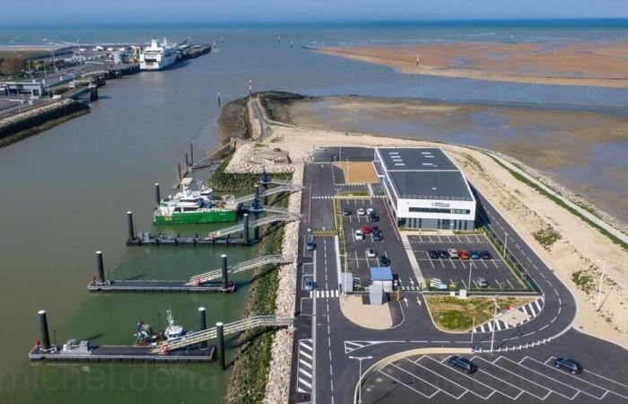 Zukünftiger Offshore-Windpark in Calvados: ein maritimes Café zur Entdeckung des Projekts in Caen