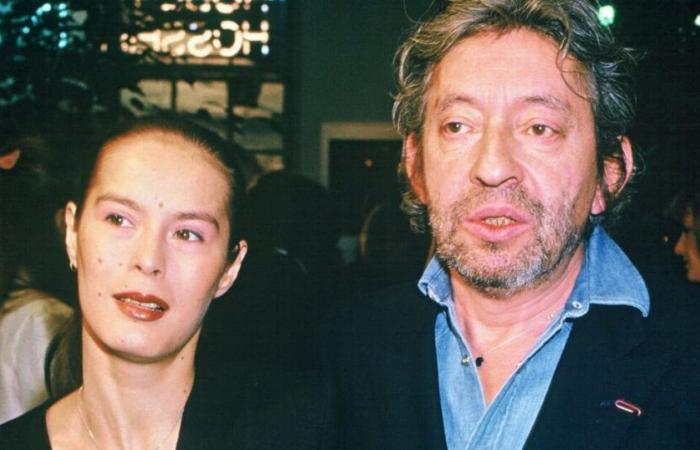 Nach der Entdeckung des leblosen Körpers von Serge Gainsbourg wurde sein letzter Begleiter Bambou von der Polizei weggebracht