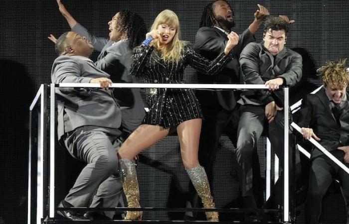 Taylor Swift setzt das Rogers Centre in Toronto für ihr erstes Konzert in Brand | Taylor Swift in Kanada