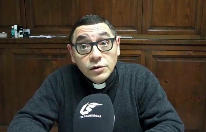 Papst Franziskus exkommunizierte den Priester Fernando María Cornet, Autor des Buches „Habemus antipapam?“