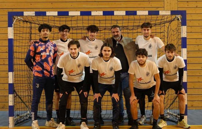 Hochschulsport: 3 Goldmedaillen in Basketball, Fußball und Handball für Le Creusot-Studenten