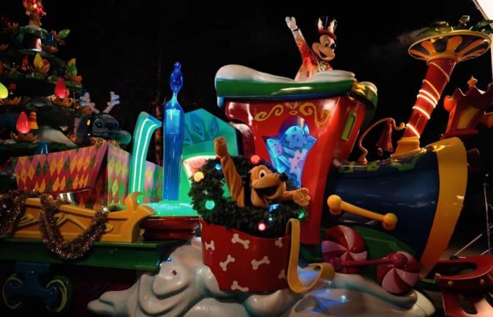 Die Disneyland Christmas Parade ist kostenlos!