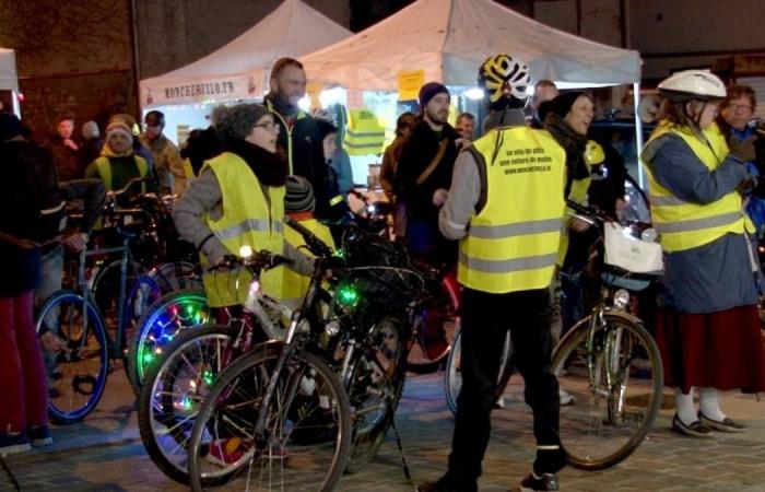 Die Bourges Bike Night wird an diesem Freitagabend kreuz und quer durch die Straßen und Sümpfe von Bourges führen