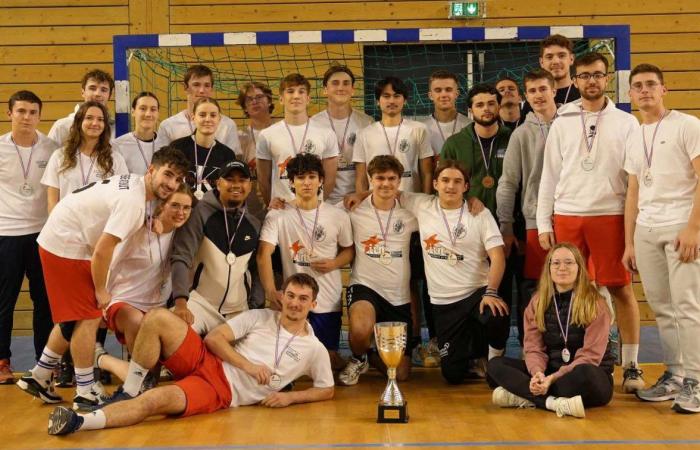 Hochschulsport: 3 Goldmedaillen in Basketball, Fußball und Handball für Le Creusot-Studenten