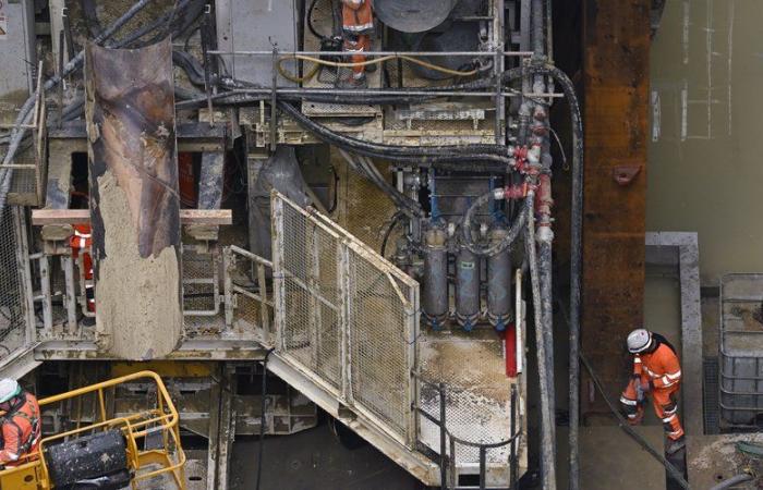 Toulouse: Besuch der größten Baustelle, die jemals in der Pink City durchgeführt wurde, der 3. Metrolinie, wo die Tunnelbohrmaschine am Bahnhof La Vache bis zu einer Tiefe von 35 m gräbt