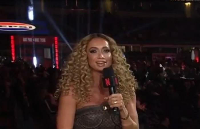 Kate Abdo zieht mit dem umwerfenden Outfit Mike Tyson vs. Jake Paul alle Blicke auf sich, während die Moderatorin beim Netflix-Superkampf ohne BH auskommt