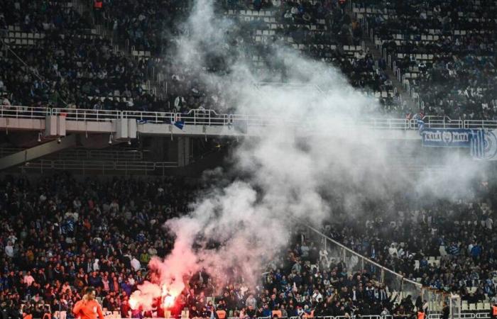 Völkerbund. Englische Fans in Griechenland angegriffen, der englische Verband leitet eine Untersuchung ein