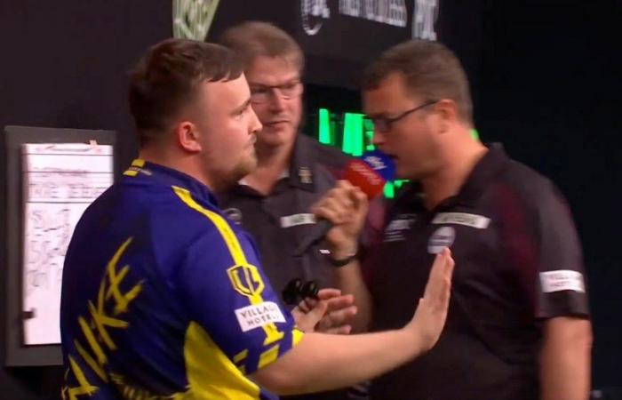 Die PDC lobte das „schlechteste Publikum aller Zeiten“, als der epische Sieg von Luke Littler über Mike De Decker beim Grand Slam of Darts „ruiniert“ wurde