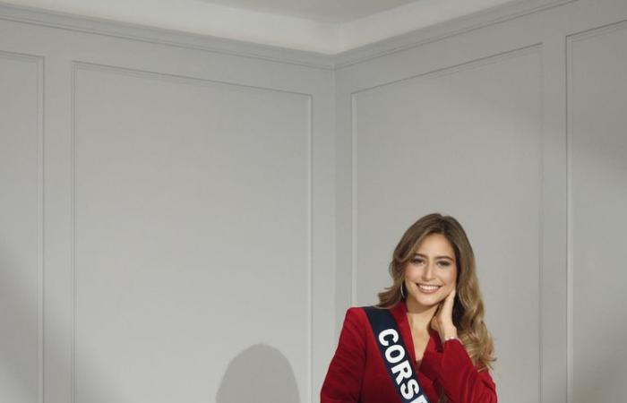 IN BILDERN – Miss France 2025: Entdecken Sie die offiziellen Fotos der 30 Kandidatinnen