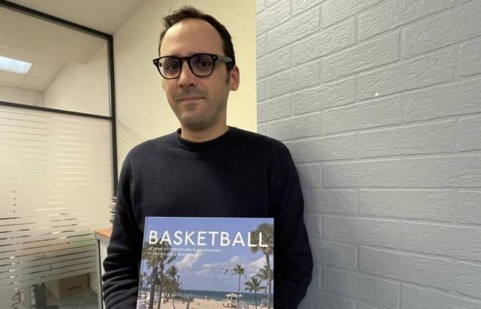 Maine-et-Loire. Choletais Elvis Roquand signiert zwei neue Bücher über Basketball