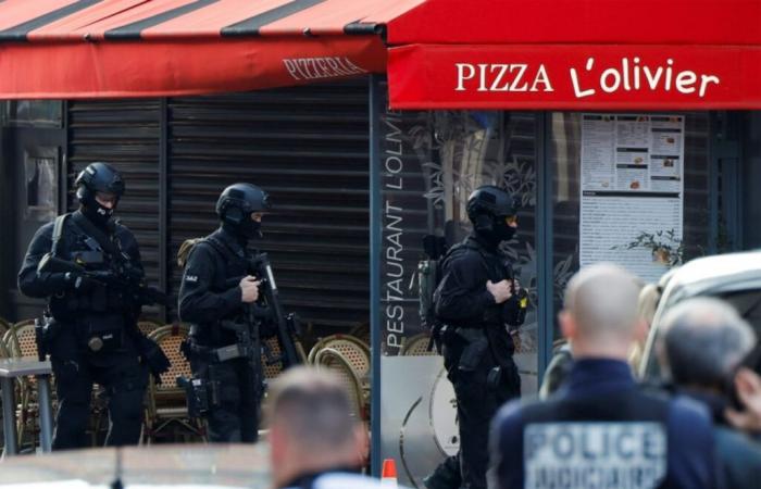 In einer Pizzeria in der Nähe von Paris drei Stunden Geiselnahme ohne Verletzte – 16.11.2024 um 18:01 Uhr