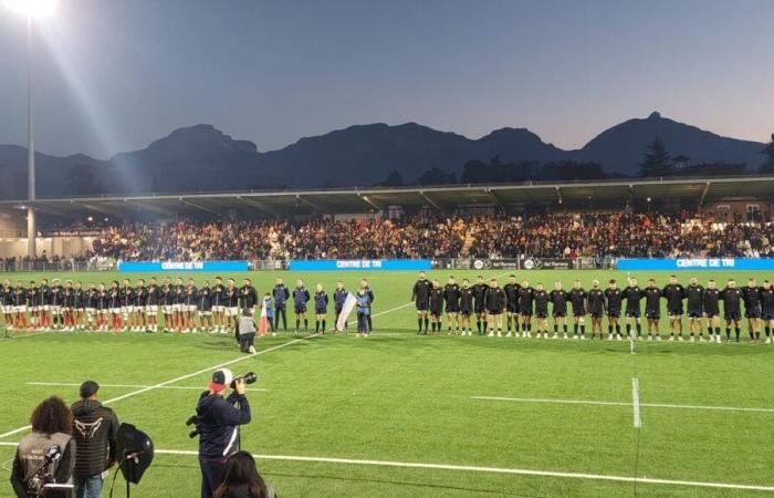 VIDEOS: Das Chambéry-Savoie-Stadion ist voll für einen außergewöhnlichen Rugby-Nachmittag