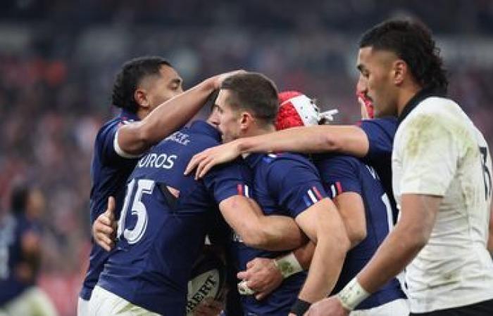 heroisch, die Blues schlagen die All Blacks um einen Punkt und besiegeln damit eine Leistung (30-29)