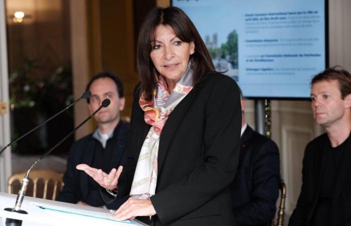 Mit oder ohne Anne Hidalgo? Die Pariser Linke navigiert zwischen Hypothesen und Bedingungen für die Kommunalwahlen 2026