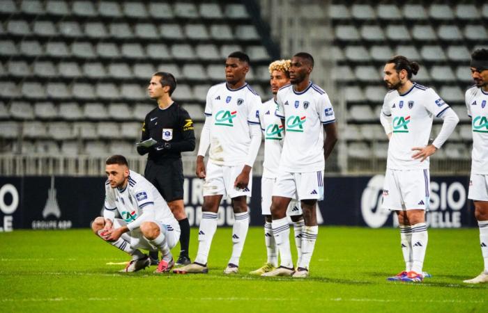 Der Spitzenreiter der Ligue 2 schied gleich nach seinem Einstieg in den Wettbewerb im Coupe de France aus: Ist das so selten?