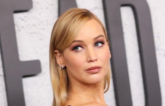 Jennifer Lawrence zeigt ihren Babybauch bei der Premiere des Dokumentarfilms