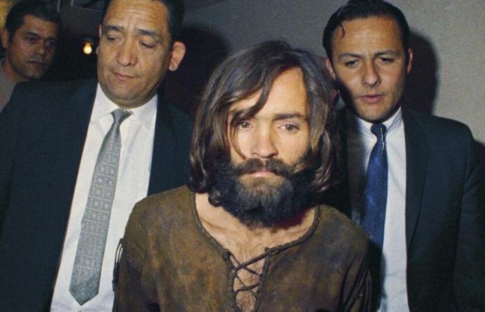 Charles Manson gibt zu, an Morden vor 1969 beteiligt gewesen zu sein