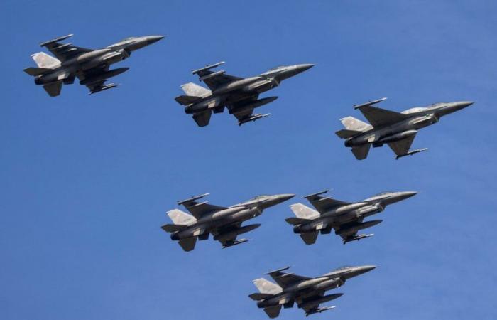 Polen schießt bei „massivem Angriff“ Kampfjets ab