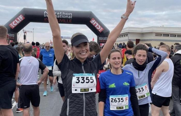 VIDEO. Amandine Petit, Miss France 2021, mit großer Unterstützung des Publikums beim Marathon in Deauville.