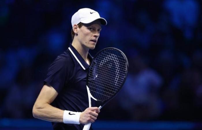 Jannik Sinner siegt gegen Taylor Fritz und gewinnt zum ersten Mal die ATP Finals