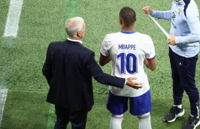 „Sie werden mir sagen, dass ich es satt habe, ihn als Mittelstürmer einzusetzen“, sagte Didier Deschamps über Kylian Mbappé