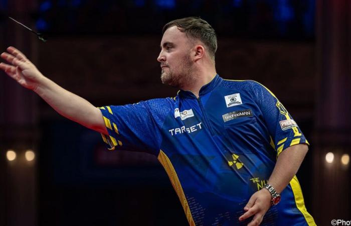 Ein weiterer Major: Luke Littler gewinnt nicht weniger als 15 Legs in Folge gegen Lukeman und gewinnt den Grand Slam of Darts