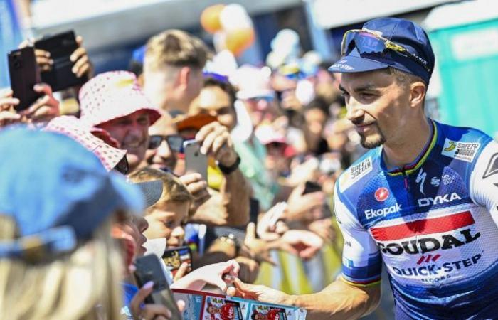 Radfahren. Road – Das Wolfsrudel verabschiedet sich von „seinem Freund“ Julian Alaphilippe