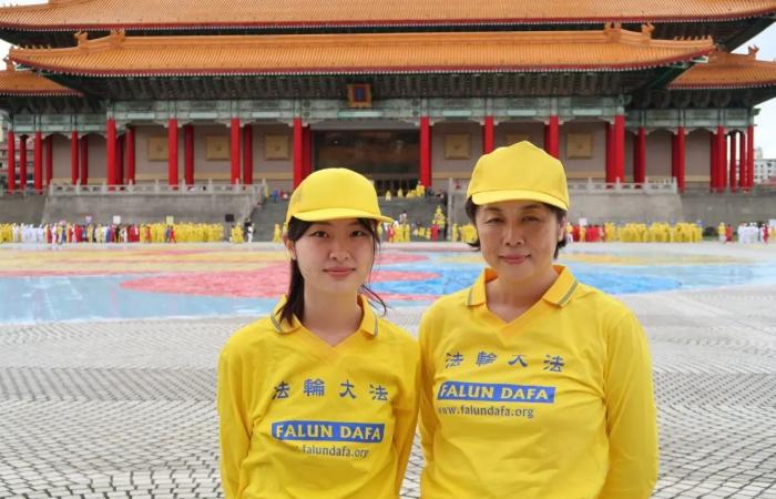 5.300 Menschen bilden das Wahrzeichen von Falun Gong in Taiwan