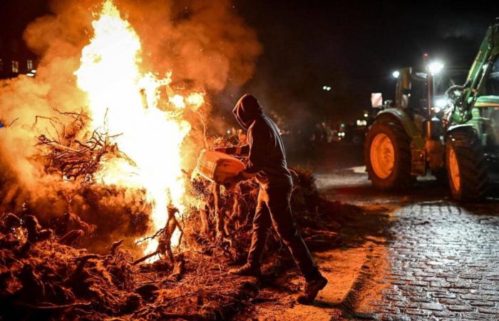 „Feuer der Wut“, bevor es am Dienstag zu weiteren Unruhen kommt?