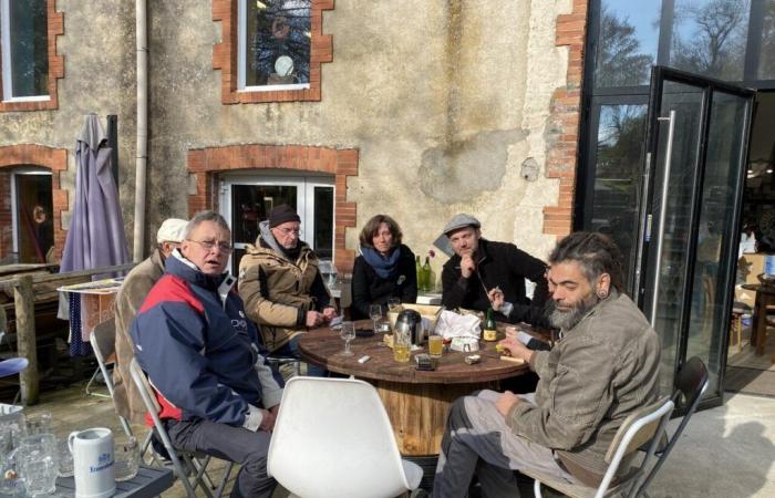 Kommen Sie und nehmen Sie am 22. November an einem „tödlichen Café“ teil!