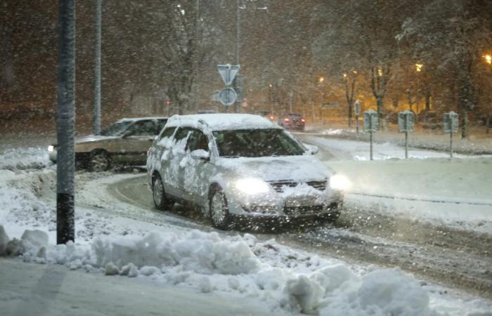 In allen diesen Departements schneit es in den Ebenen, die Temperaturen sinken