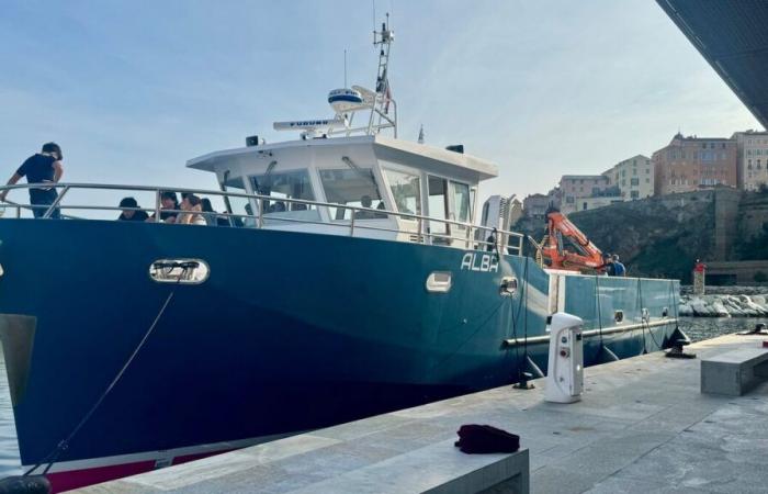 In Bastia können Oberstufenschüler mit einem Wasserstoffboot für einen Sektor der Zukunft trainieren