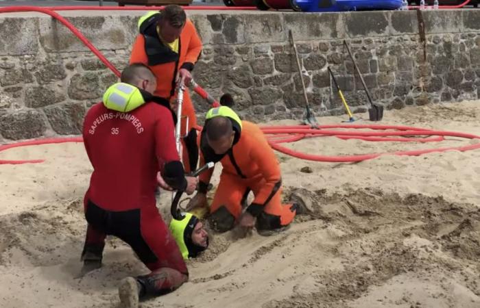 Les Sables-d’Olonne Vendée. Ein blockierter Bereich, der jetzt vom Zugang zum Grande Plage in Sables-d’Olonne ausgeschlossen ist