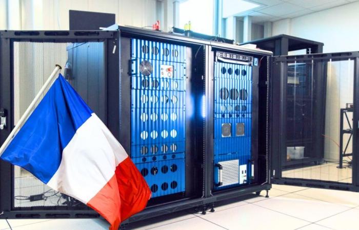 Frankreich stellt einen innovativen Quantencomputer vor, der Technologiegiganten interessiert, gefördert durch eine Investition von 65 Millionen Euro für die digitale Souveränität