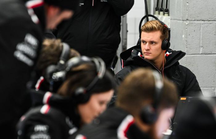 Noch immer ohne Sitz in der Formel 1 veröffentlicht Mick Schumacher eine rätselhafte Botschaft