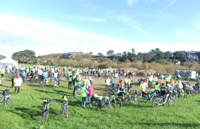 In Côtes-d’Armor mobilisierten 280 Radfahrer gegen das Departement