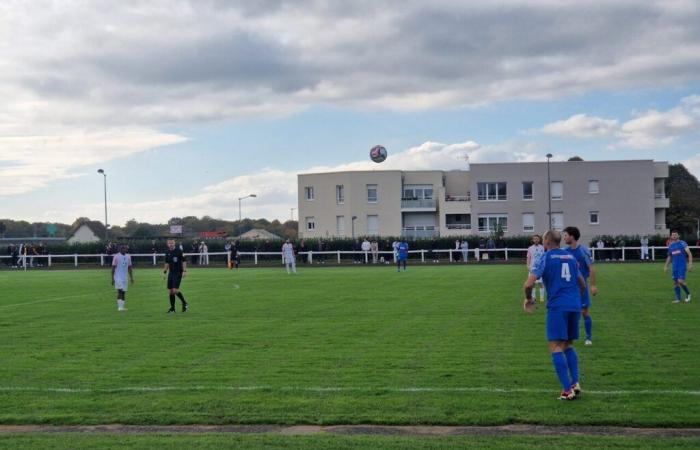 Französischer Pokal. QRMs Leistung und ein Galaspiel für US Bolbec