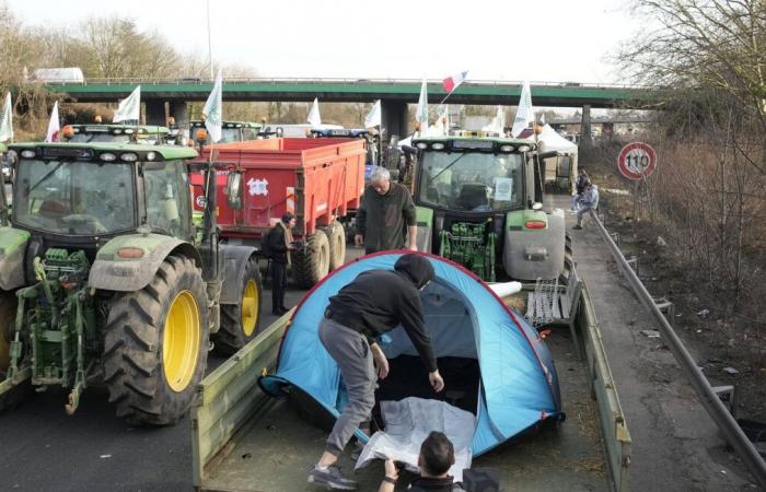 Junge Landwirte melden sich auf dem Radar, um ihrer Wut Ausdruck zu verleihen