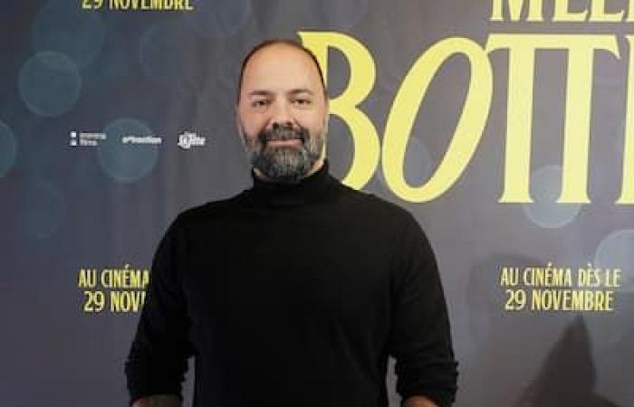 [PHOTOS] Antoine Bertrand und Catherine-Anne Toupin glänzen auf dem roten Teppich bei der Montreal-Premiere des Films „Mlle Bottine“