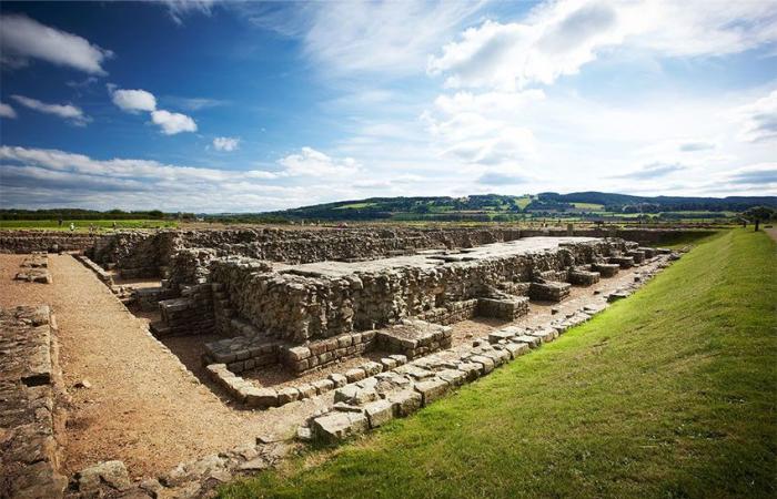 Entdeckung eines seltenen 2000 Jahre alten Messergriffs in England, der einen Gladiator darstellt