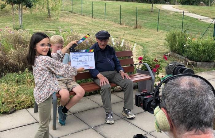 In Haute-Loire drehen sie einen generationenübergreifenden Dokumentarfilm zwischen Kindern und Bewohnern eines Pflegeheims