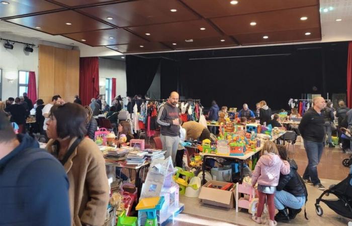 Großer Erfolg für die erste Spielzeugbörse in Saint-Aunès, im Hérault